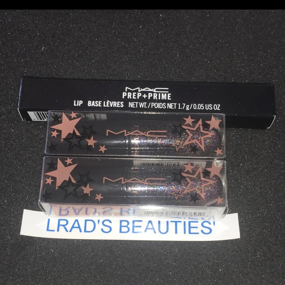 MAC KISS OF STARS LIPSTICK BUNDLE